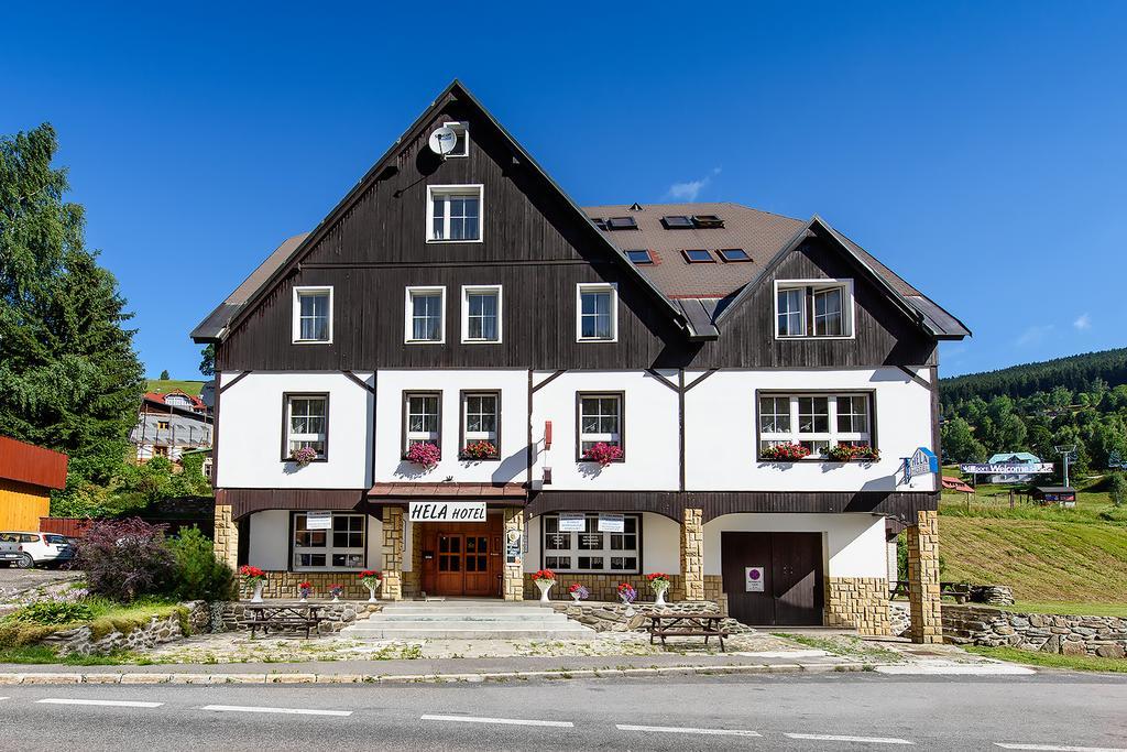 Hotel Hela Pec pod Sněžkou Extérieur photo